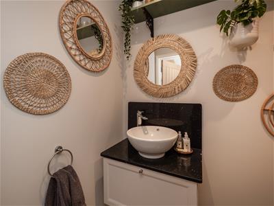 Picture 30